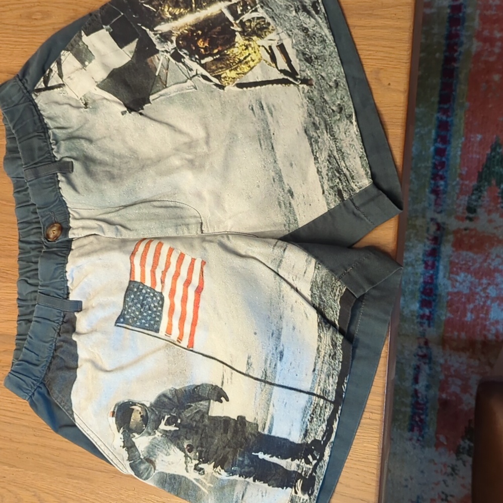 Limited edition chubbies Apollo 11